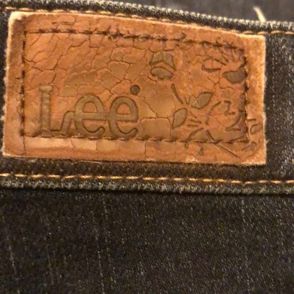 Lee Denim Jeans 22W Medium plain pocket.
